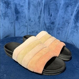 ROAM Shades of Pink Velour Slide Sandals **?Size6-7?** PLEASE READ!